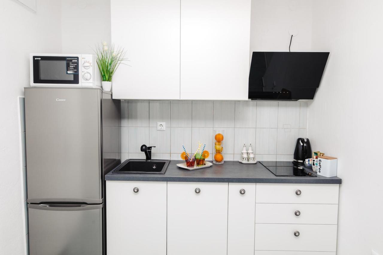 Studio Apartmant Tonka 시베니크 외부 사진