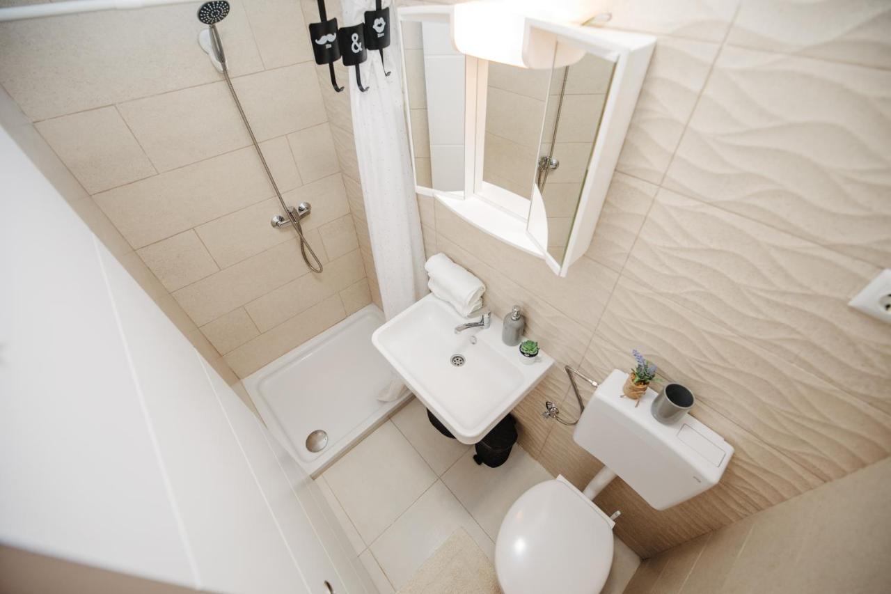 Studio Apartmant Tonka 시베니크 외부 사진